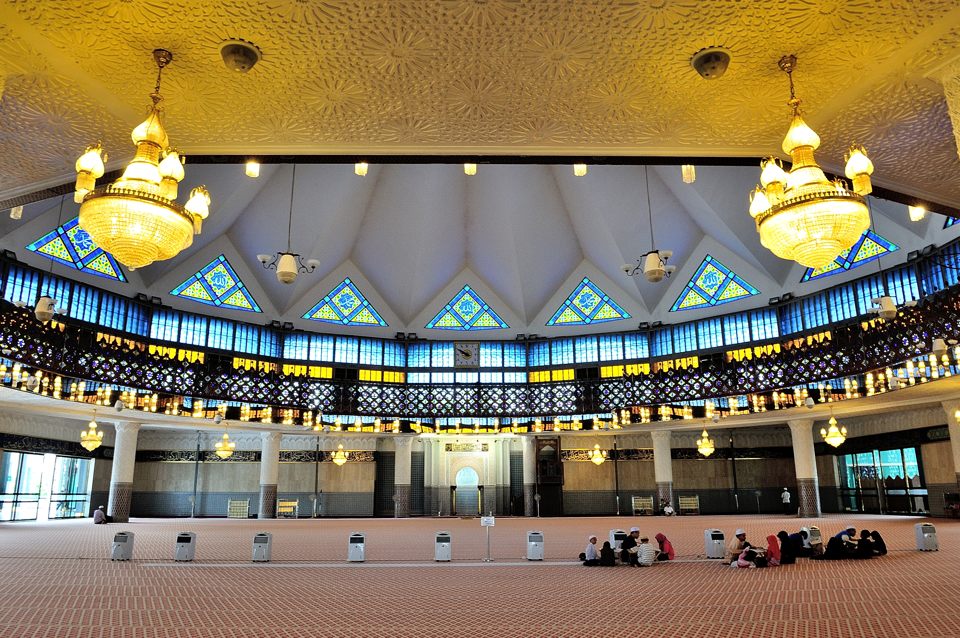 国立モスクの礼拝所